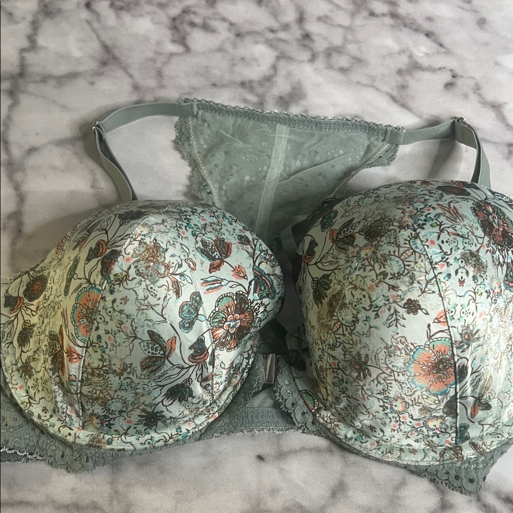 Victoria's Secret Floral Print Bra in Mint and Coral